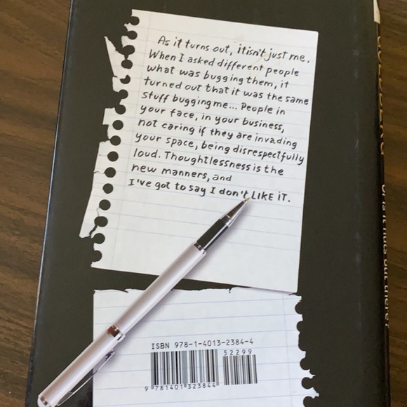 NEW-Whoopi Goldberg- Is It Just Me? Or is it nuts out there? - Picture 2 of 4